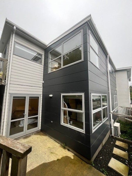 227 Helston Road, Paparangi, Wellington - Carousel 1