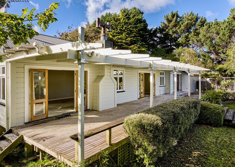 207 Flightys Road, Porirua - Carousel 2