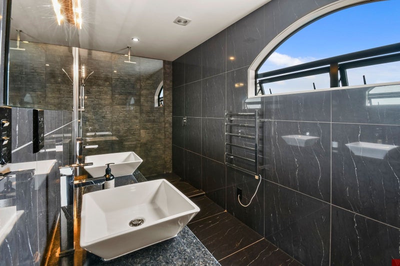 4 The Enclave, Totara Heights, Auckland - Carousel 10