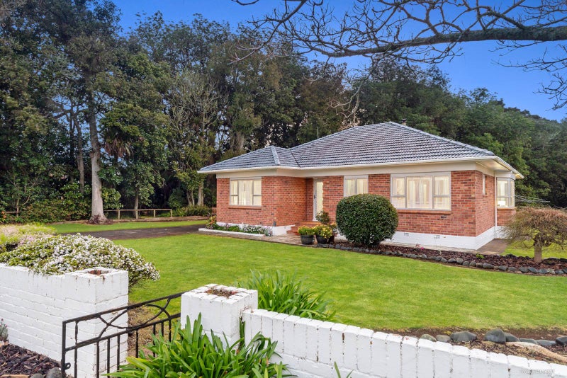 11 Turbott Road, Pukekohe East, Pukekohe - Carousel 1