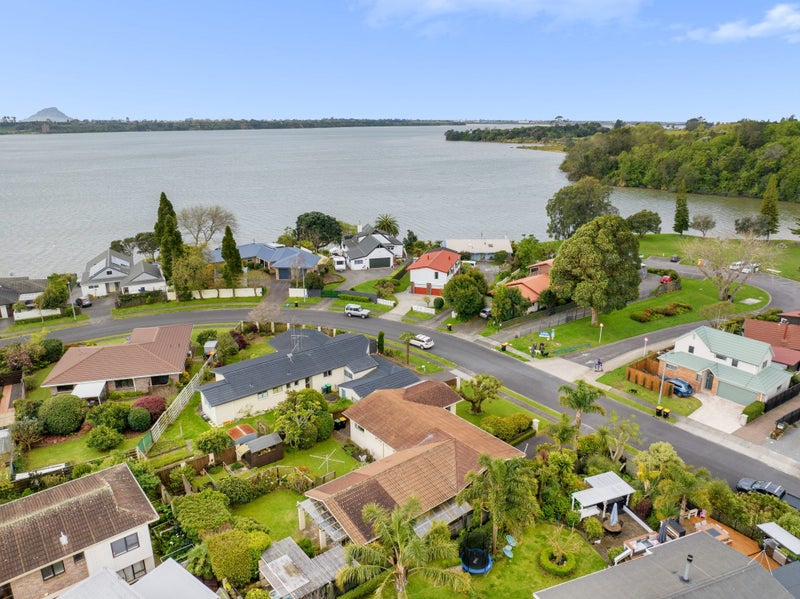 68 Forrester Drive, Welcome Bay, Tauranga - Carousel 2