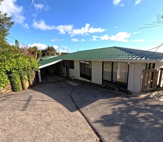 951 East Coast Road, Torbay, Auckland - Carousel 1
