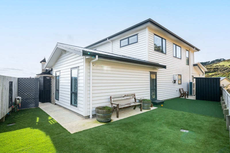 4 Antigua Way, Grenada Village, Wellington - Carousel 19