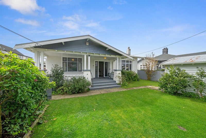 1/26 Whites Line West, Woburn, Lower Hutt - Carousel 1