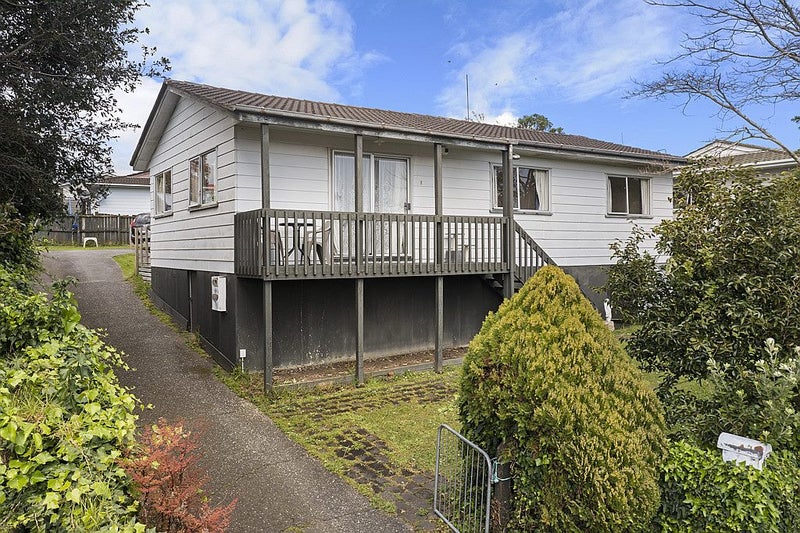 86 Finlayson Avenue, Clendon Park, Auckland - Carousel 1