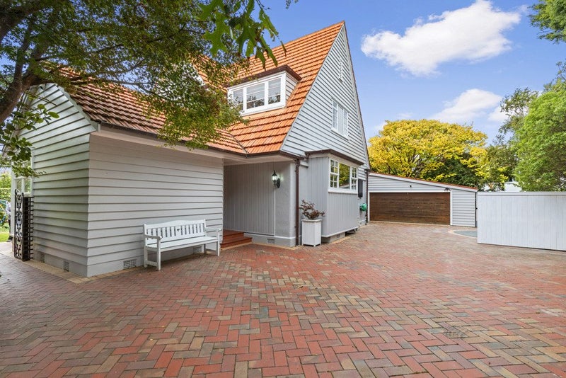 34 Penrose Street, Woburn, Lower Hutt - Carousel 24