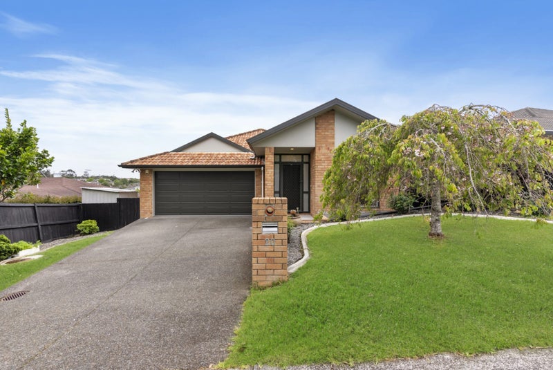 20 Rising Parade, Fairview Heights, Auckland - Carousel 2