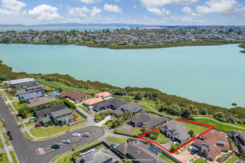 7 Brechin Place, Wattle Downs, Auckland - Carousel 2