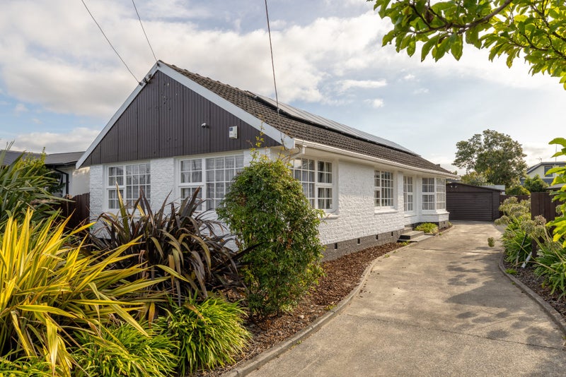 121 Gayhurst Road, Dallington, Christchurch - Carousel 1