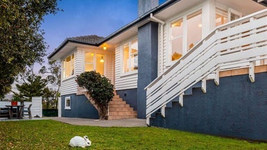 1/46 Monarch Avenue, Hillcrest, Auckland - Carousel 1