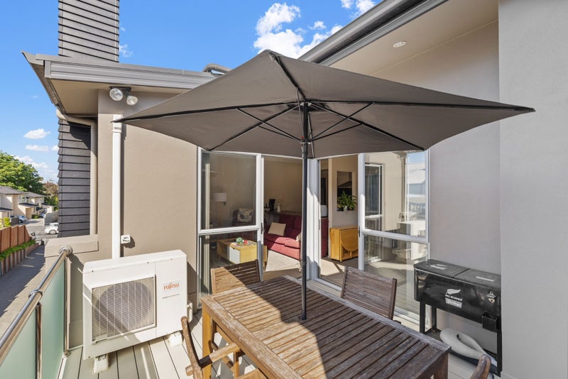10D Manning Street, Hamilton Central, Hamilton - Carousel 11