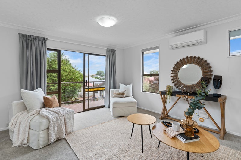 1/18A Taupata Street, Redcliffs, Christchurch - Carousel 2