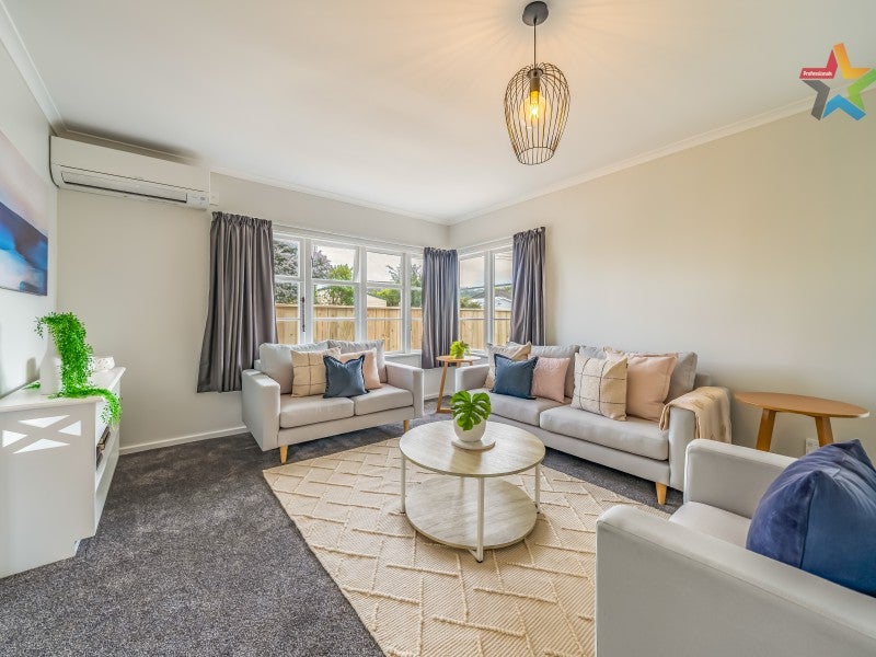 15 Barton Grove, Naenae, Lower Hutt - Carousel 2