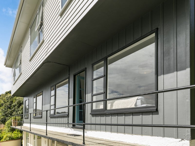 2/15 Kio Road, Hataitai, Wellington - Carousel 15