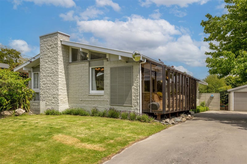 17 Fenhall Street, Russley, Christchurch - Carousel 1