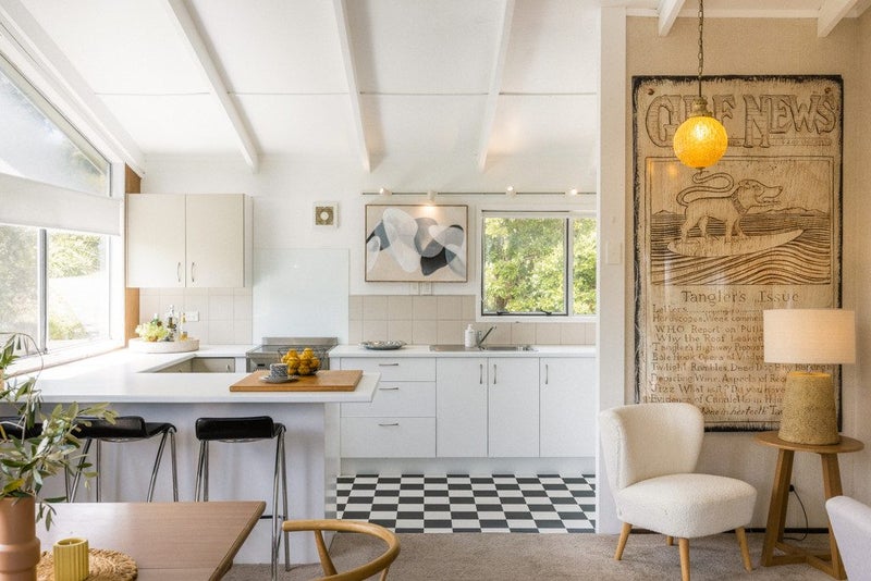 36 Kiwi Street, Oneroa, Waiheke Island - Carousel 1