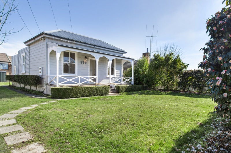 179 Nixon Street, Hamilton East, Hamilton - Carousel 2