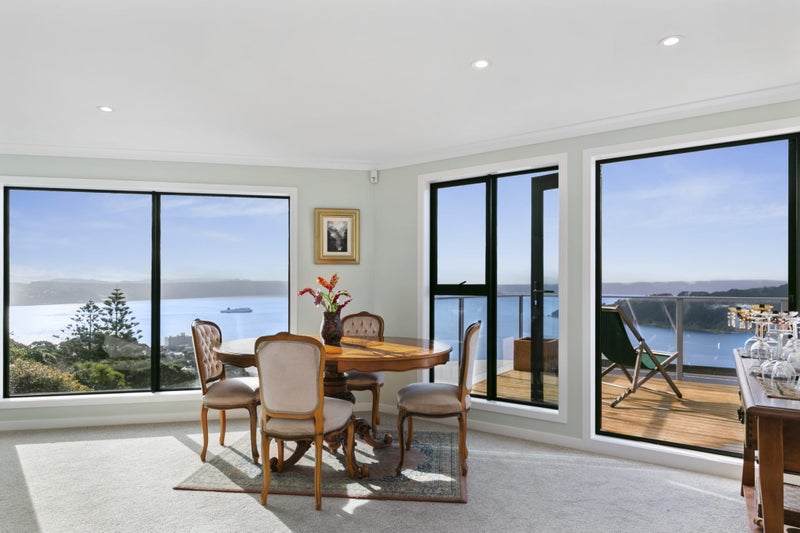 6/25 Thane Road, Roseneath, Wellington - Carousel 1