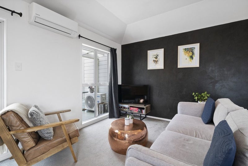 3/25 Mana Street, Vogeltown, Wellington - Carousel 2