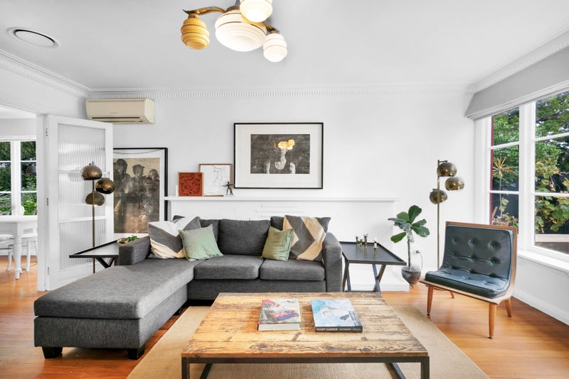 68 Smale Street, Point Chevalier, Auckland - Carousel 1