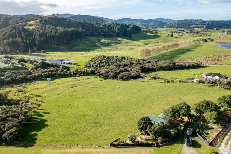 212 Wonderview Lane, Hakaru, Kaiwaka - Carousel 1
