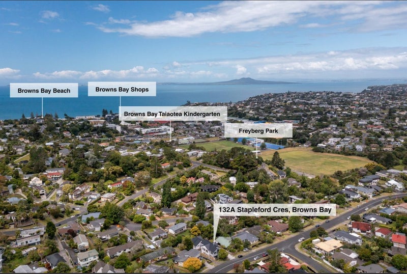 132A Stapleford Crescent, Browns Bay, Auckland - Carousel 12