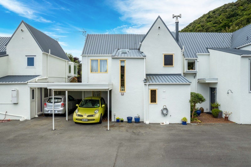11/354 Muritai Road, Muritai, Lower Hutt - Carousel 21