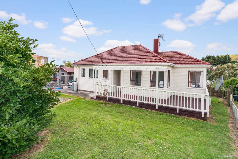 31 Freeland Avenue, Mount Roskill, Auckland - Carousel 2