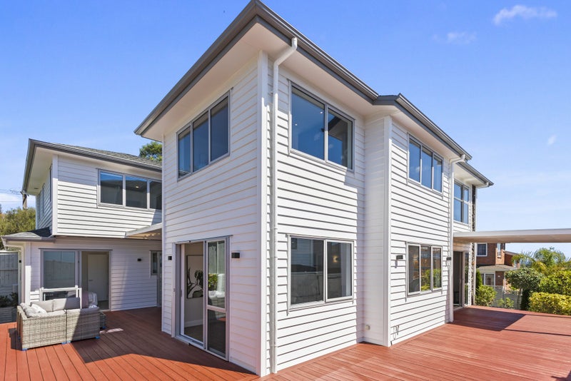 128 Greenhithe Road, Greenhithe, Auckland - Carousel 2