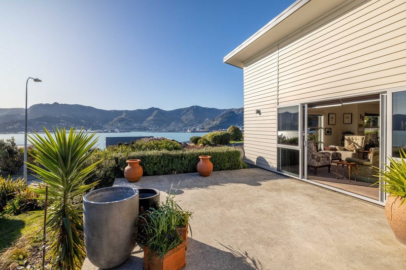 50 Koromiko Crescent, Lyttelton - Carousel 1