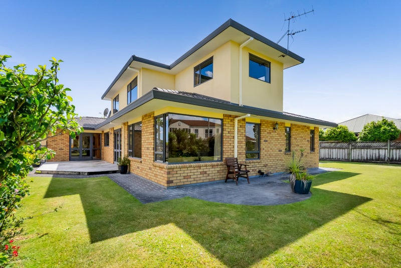 102 Branch Road, Highlands Park, New Plymouth - Carousel 2