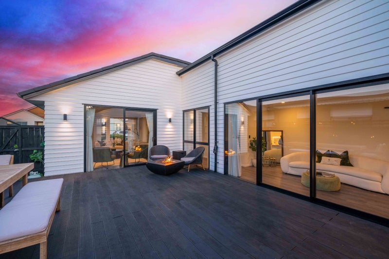29 Rosslands Avenue, Karaka, Papakura - Carousel 1