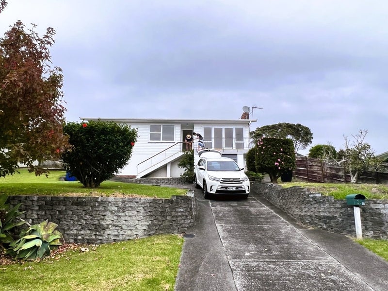 27 Linwood Avenue, Forrest Hill, Auckland - Carousel 1
