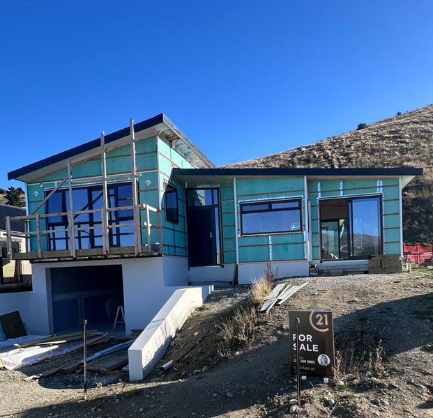 36 Atkins Road, Luggate, Wānaka - Carousel 1