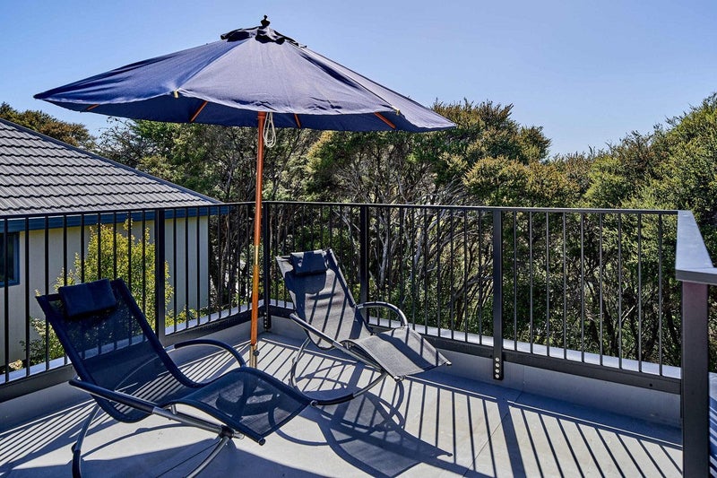 39 James Cook Drive, Whitby, Porirua - Carousel 2