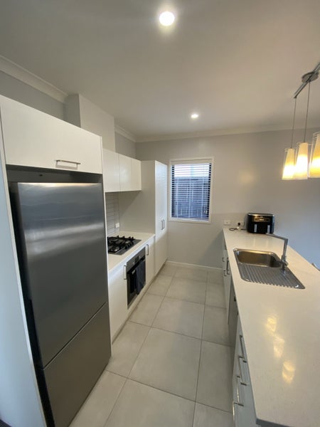 9B Yanicks Crescent, Fitzroy, Hamilton - Carousel 2