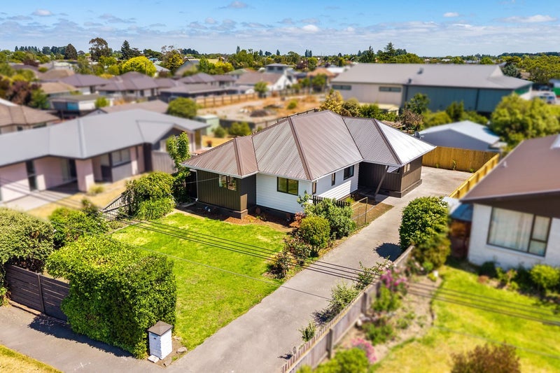 38 Vivian Street, Burwood, Christchurch - Carousel 1