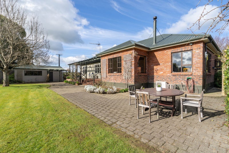 54 Ayresdale Road, Ascot, Invercargill - Carousel 1