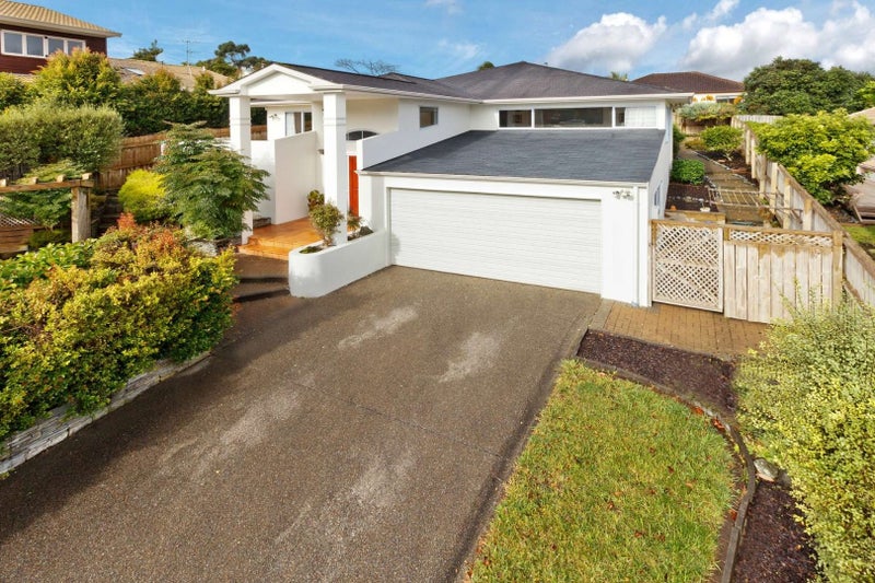 15 Taroka Close, Pinehill, Auckland - Carousel 1