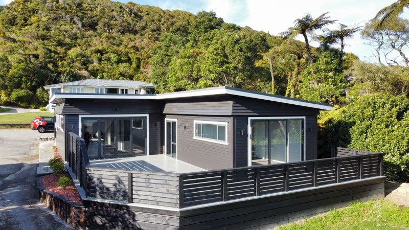 125 Main South Road, Karoro, Greymouth - Carousel 1