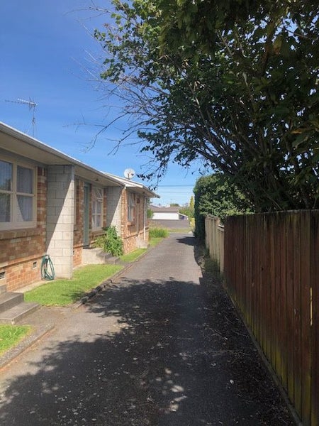 3/62 May Street, Hamilton East, Hamilton - Carousel 10