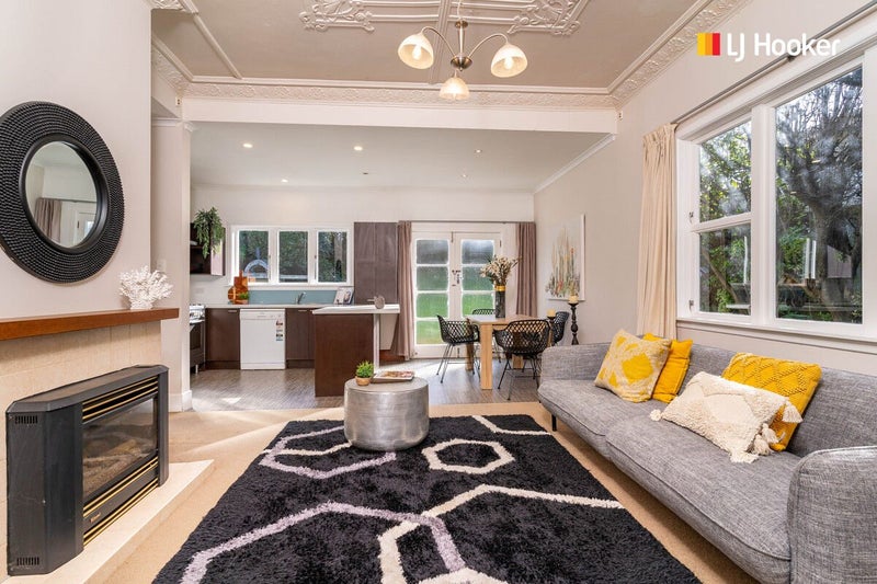 27 Oakland Street, Andersons Bay, Dunedin - Carousel 1