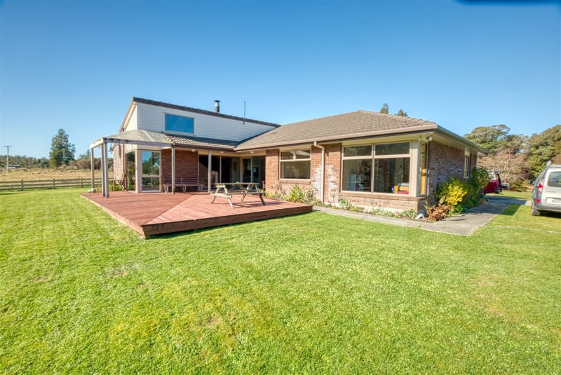 758 Rutherglen Road, Marsden, Greymouth - Carousel 1