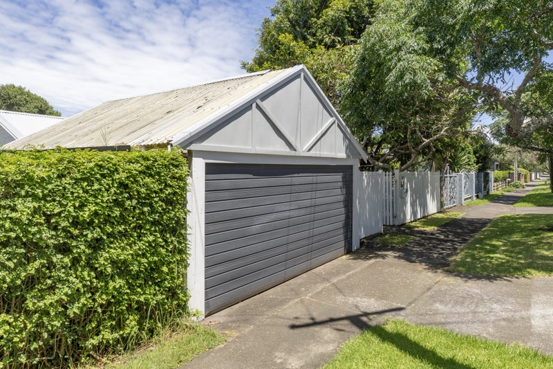 101 Grey Street, Onehunga, Auckland - Carousel 21
