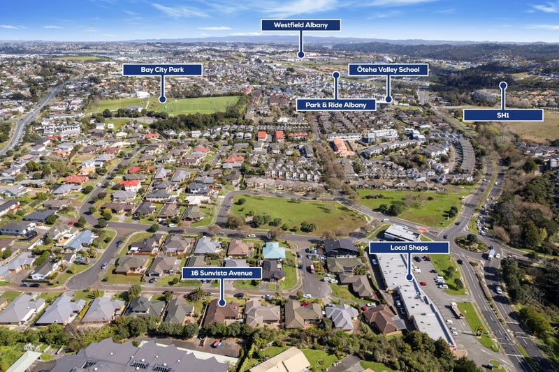 16 Sunvista Avenue, Oteha, Auckland - Carousel 2