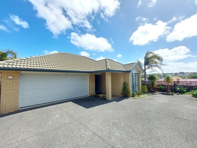 4/57 Whitford Road, Botany Downs, Auckland - Carousel 1