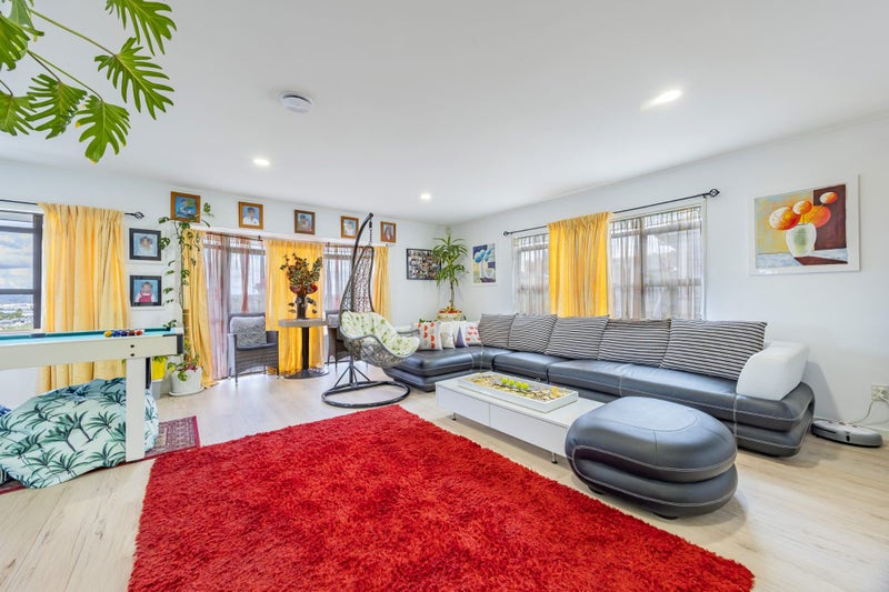 21 Tyrico Close, Unsworth Heights, Auckland - Carousel 2