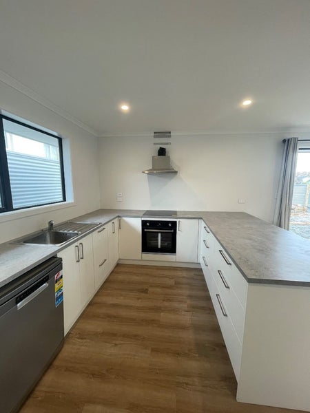 42 Pomona Street, Georgetown, Invercargill - Carousel 2
