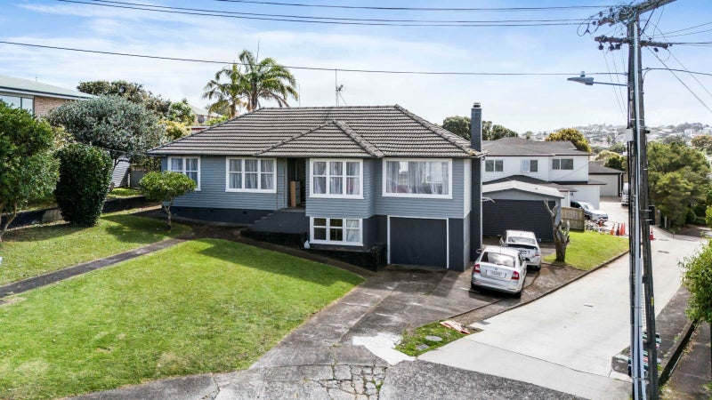 18 Camellia Place, Mount Roskill, Auckland - Carousel 2