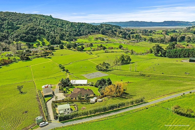 60 Valley View Road, Whangarei - Carousel 2